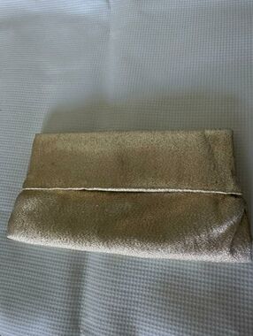 Vintage Lady Buxton Mid Century Gold Hand Clutch Wallet 1960's